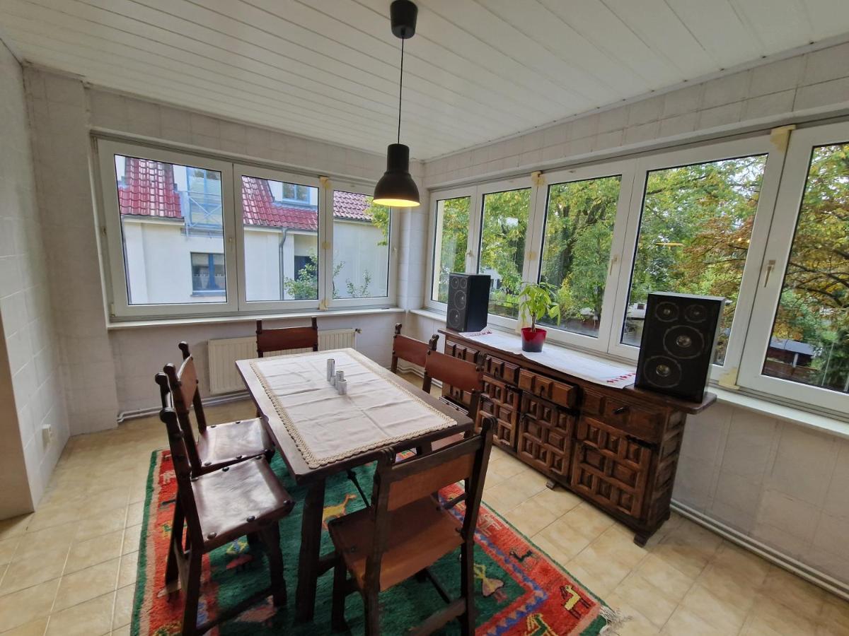 Geraeumige Und Zentrale Ferienwohnung Stahnsdorf ภายนอก รูปภาพ